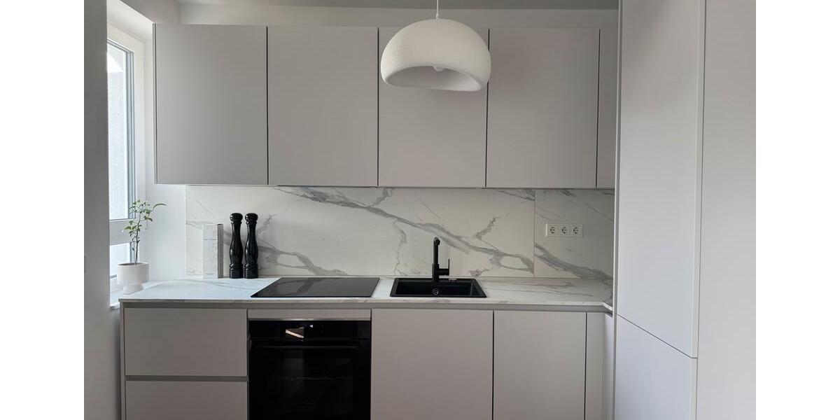 Etagenwohnung Düsseldorf Derendorf - 2 Zimmer, 54 m&sup2;, 1.200&euro; | Angebot:26031702