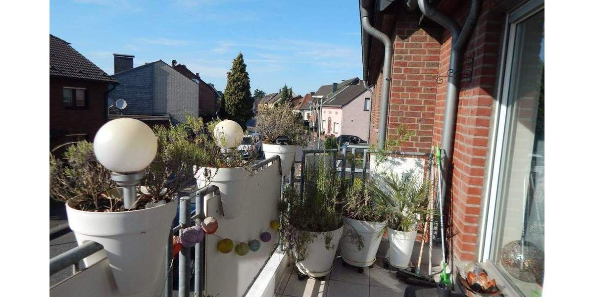 Etagenwohnung Moers Hochstraß - 2 Zimmer, 59 m&sup2;, 174.000&euro; | Angebot:25670154