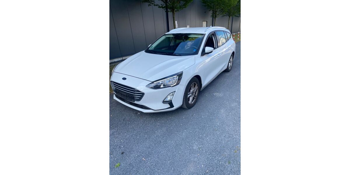 Ford Focus 95.000 km 6.500 &euro; Hilden 40721