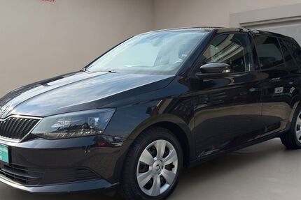 Skoda Fabia 174.966 km 7.100 &euro; Düsseldorf 40235