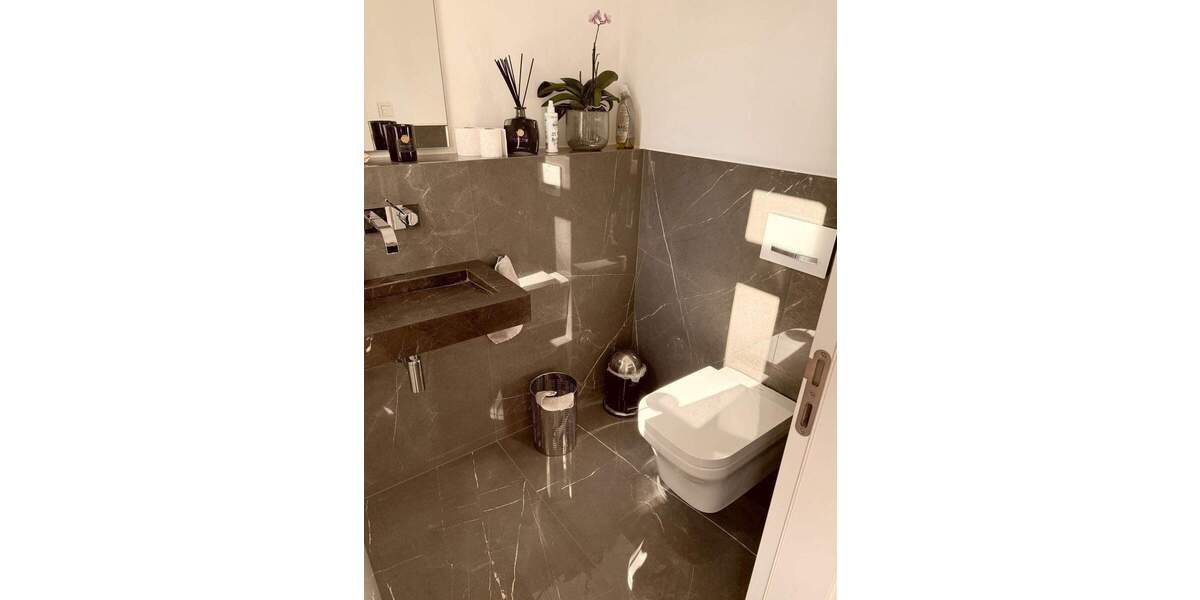 Doppelhaushälfte Meerbusch Büderich - 6 Zimmer, 242 m&sup2;, 8.500&euro; | Angebot:26686542