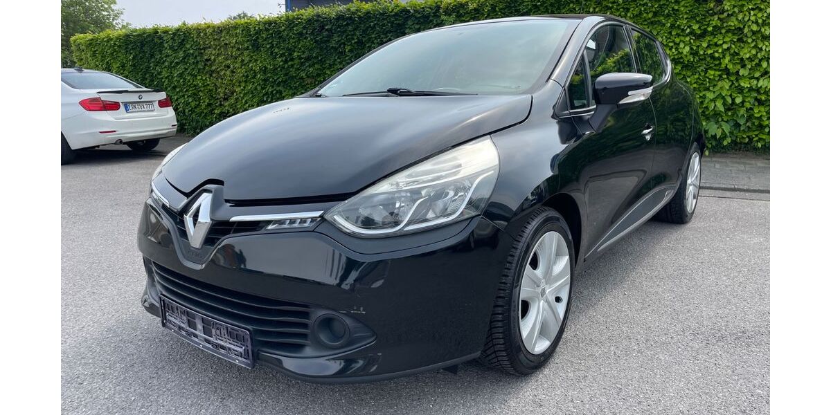 Renault Clio 133.000 km 5.490 &euro; Mönchengladbach 41238