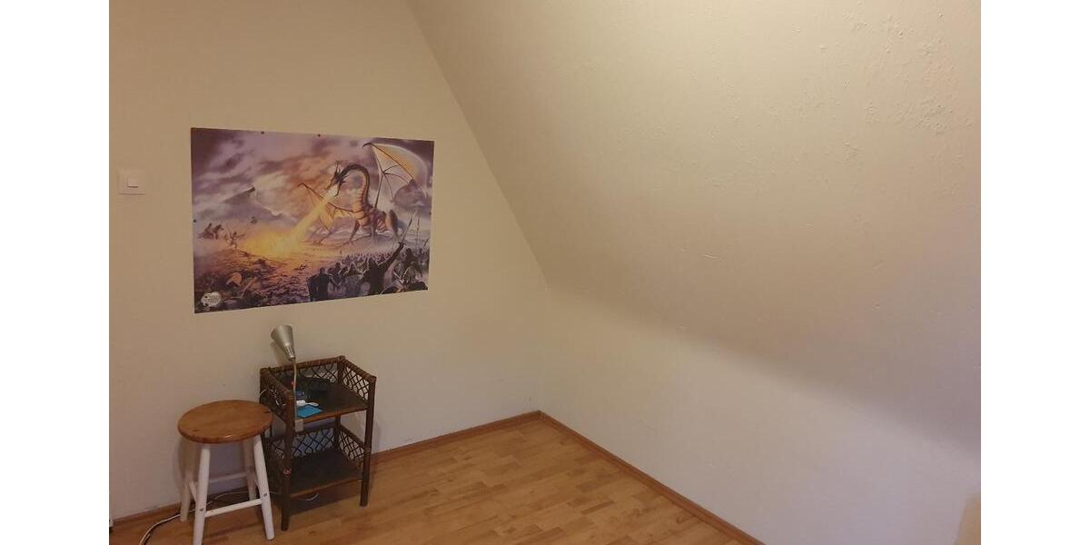 Etagenwohnung Wegberg - 1 Zimmer, 16 m&sup2;, 298&euro; | Angebot:26020402