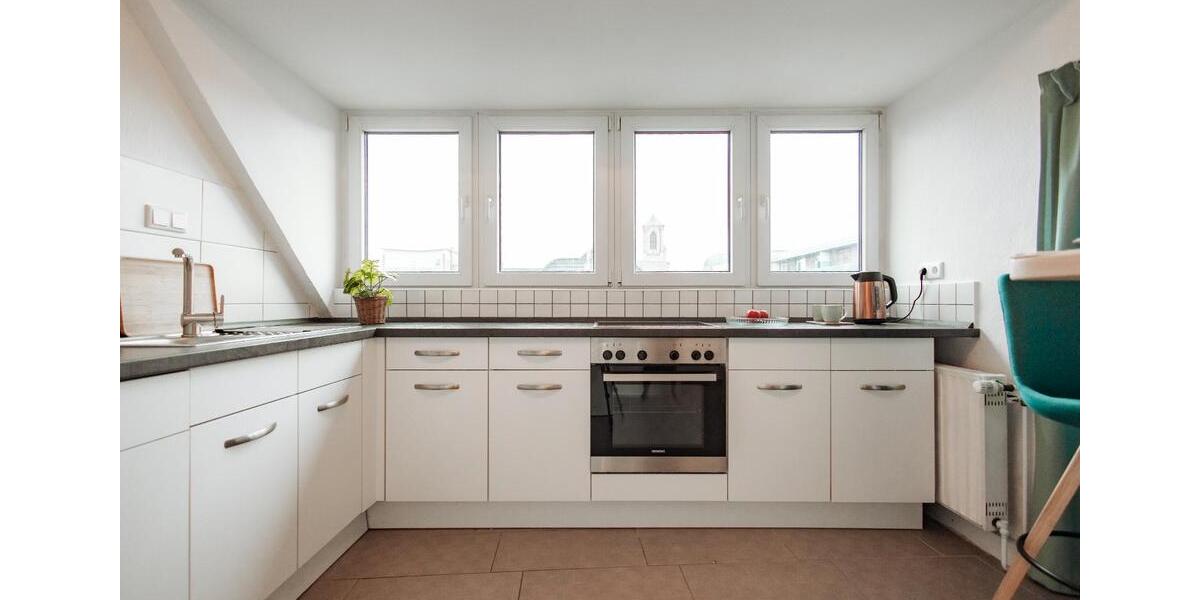 Dachgeschoßwohnung Neuss Augustinusviertel - 2.5 Zimmer, 67 m&sup2;, 1.150&euro; | Angebot:25968665