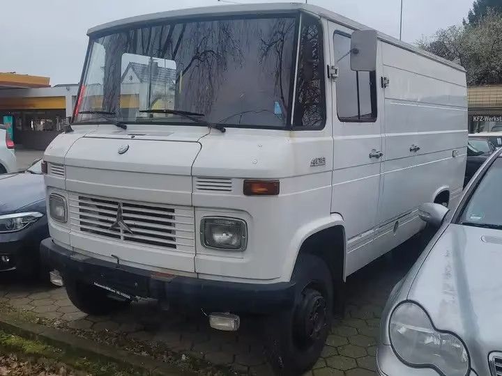 Mercedes-Benz 400 17.000 km 4.900 &euro; Krefeld 47807