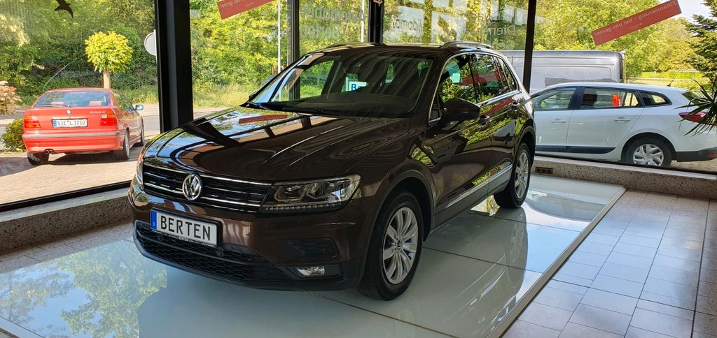 VW Tiguan 121.900 km 18.890 &euro; Nettetal 41334