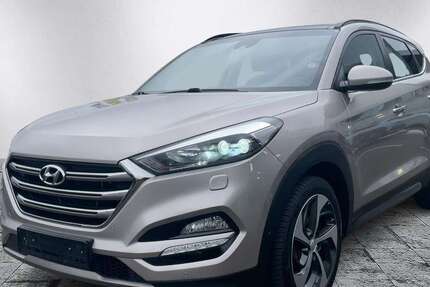 Hyundai TUCSON 106.000 km 18.490 &euro; Brüggen 41379