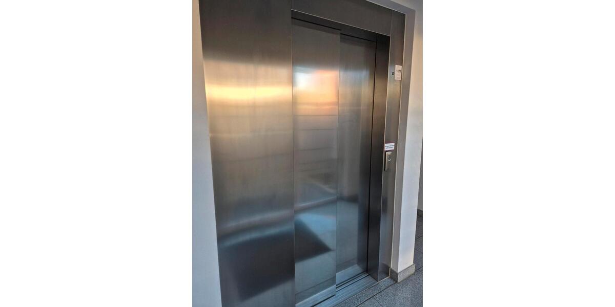 Erdgeschoßwohnung Viersen - 3 Zimmer, 102 m&sup2;, 1.250&euro; | Angebot:23995911