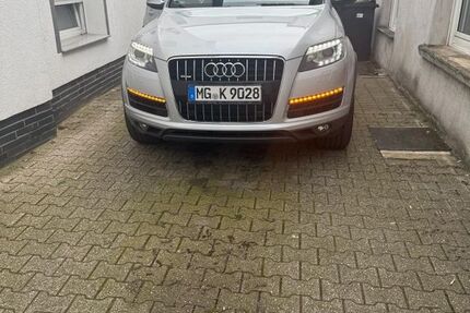 Audi Q7 265.000 km 14.500 &euro; Mönchengladbach 41169