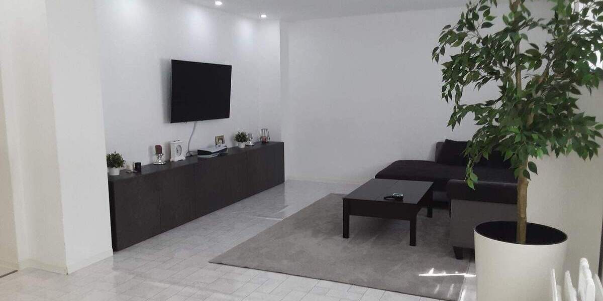 Etagenwohnung Mönchengladbach Geneicken - 4 Zimmer, 108 m&sup2;, 183.900&euro; | Angebot:25743935