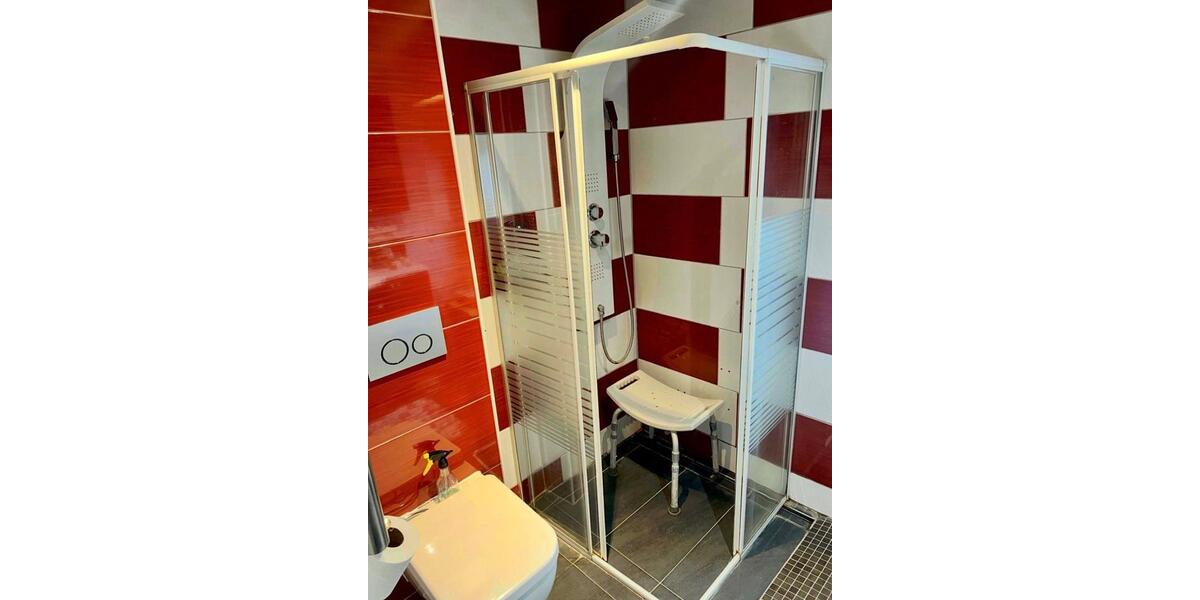 Reihenhaus Duisburg Rheinhausen - 3 Zimmer, 80 m&sup2;, 1.200&euro; | Angebot:25935972