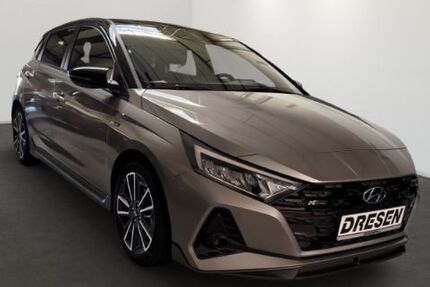 Hyundai i20 49.714 km 16.740 &euro; Neuss 41464