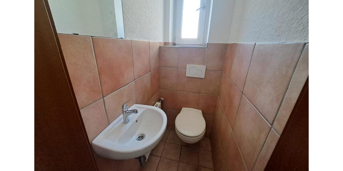 Etagenwohnung Krefeld Benrad - 3 Zimmer, 96 m&sup2;, 950&euro; | Angebot:25541228