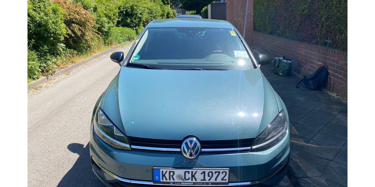 VW Golf 105.000 km 15.300 &euro; Nettetal 41334