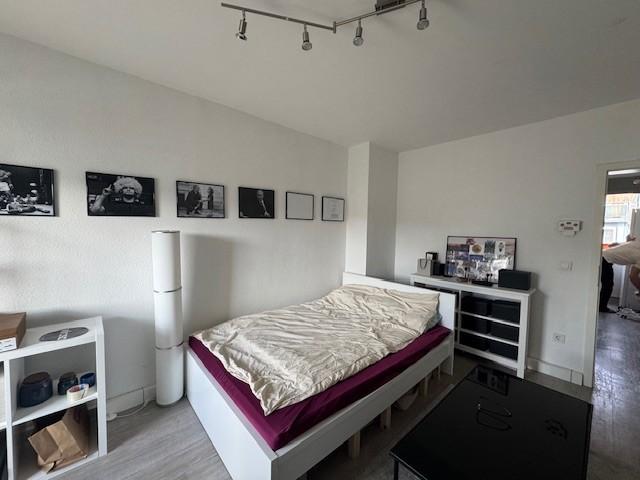Etagenwohnung Düsseldorf Pempelfort - 1 Zimmer, 34 m&sup2;, 435&euro; | Angebot:25882856