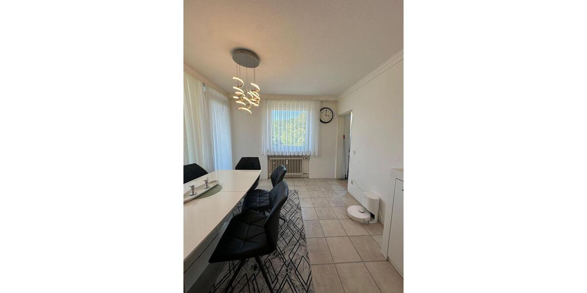 Etagenwohnung Neuss Reuschenberg - 3 Zimmer, 72 m&sup2;, 275.000&euro; | Angebot:25270496