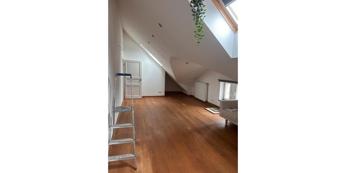 Maisonettenwohnung Mönchengladbach Ost - 5 Zimmer, 40 m&sup2;, 560&euro; | Angebot:24801770