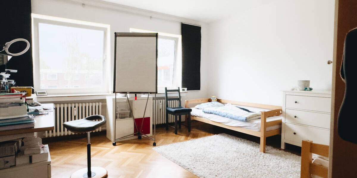 Etagenwohnung Düsseldorf Lörick - 4 Zimmer, 98 m&sup2;, 449.000&euro; | Angebot:25676003