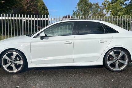 Audi A3 87.000 km 21.500 &euro; Mönchengladbach 41063