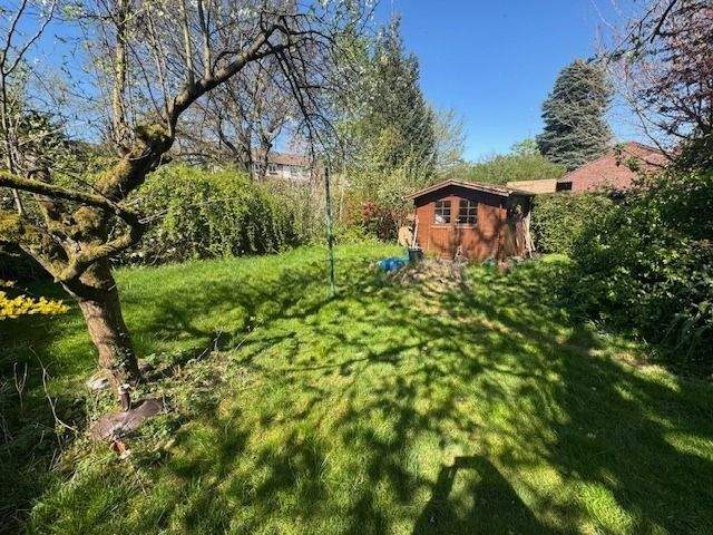 Doppelhaushälfte Mülheim an der Ruhr Styrum - 8 Zimmer, 143 m&sup2;, 349.000&euro; | Angebot:25683303