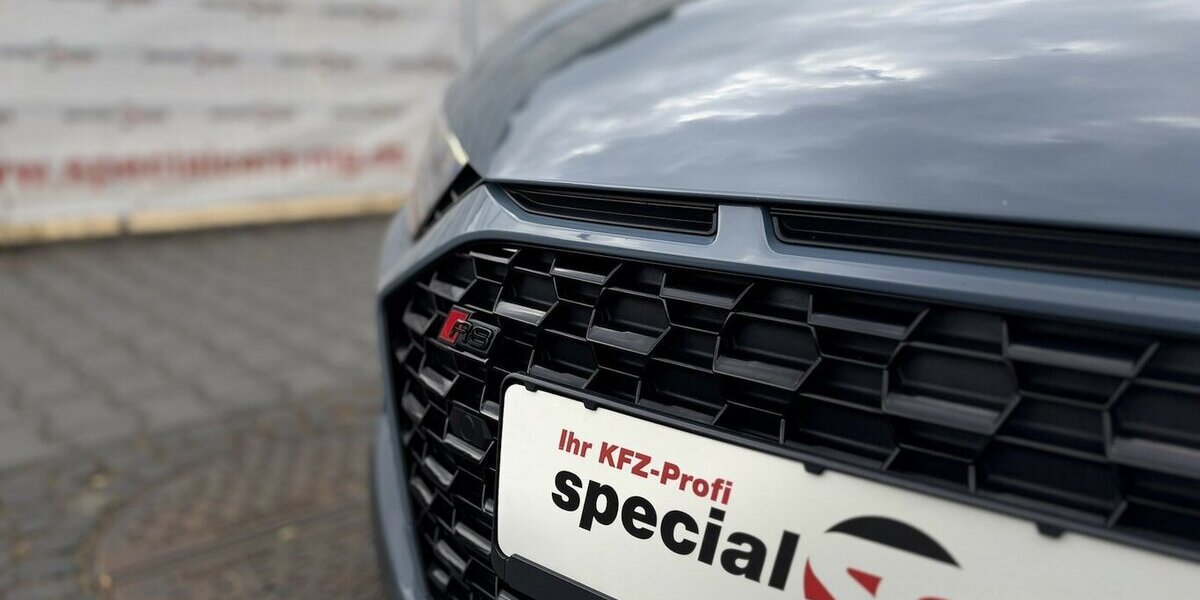 Audi R8 5.2 FSI quattro / 570PS / V10 FSI 110.000 km 99.900 &euro; Mönchengladbach 41066