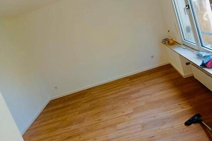 Wohnung Krefeld Cracau - 1.5 Zimmer, 33 m&sup2;, 420&euro; | Angebot:26322713