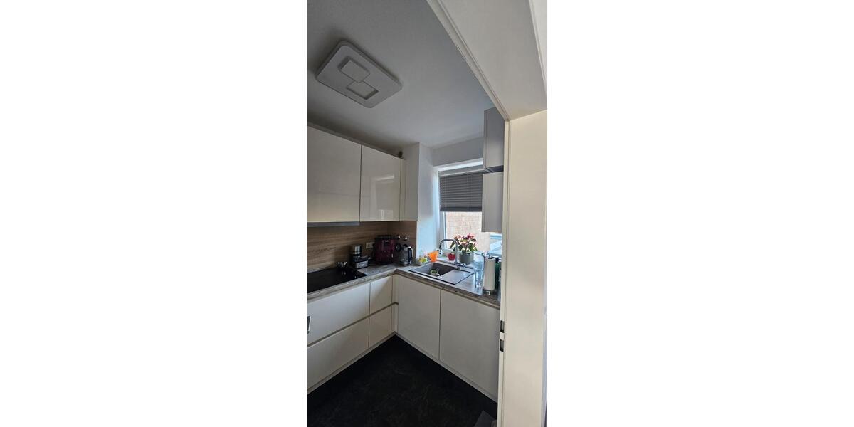 Etagenwohnung Mönchengladbach Süd - 4 Zimmer, 100 m&sup2;, 235.000&euro; | Angebot:27018528