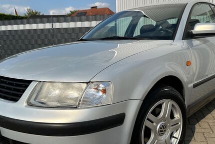 VW Passat 89.000 km 3.790 &euro; Viersen 41748