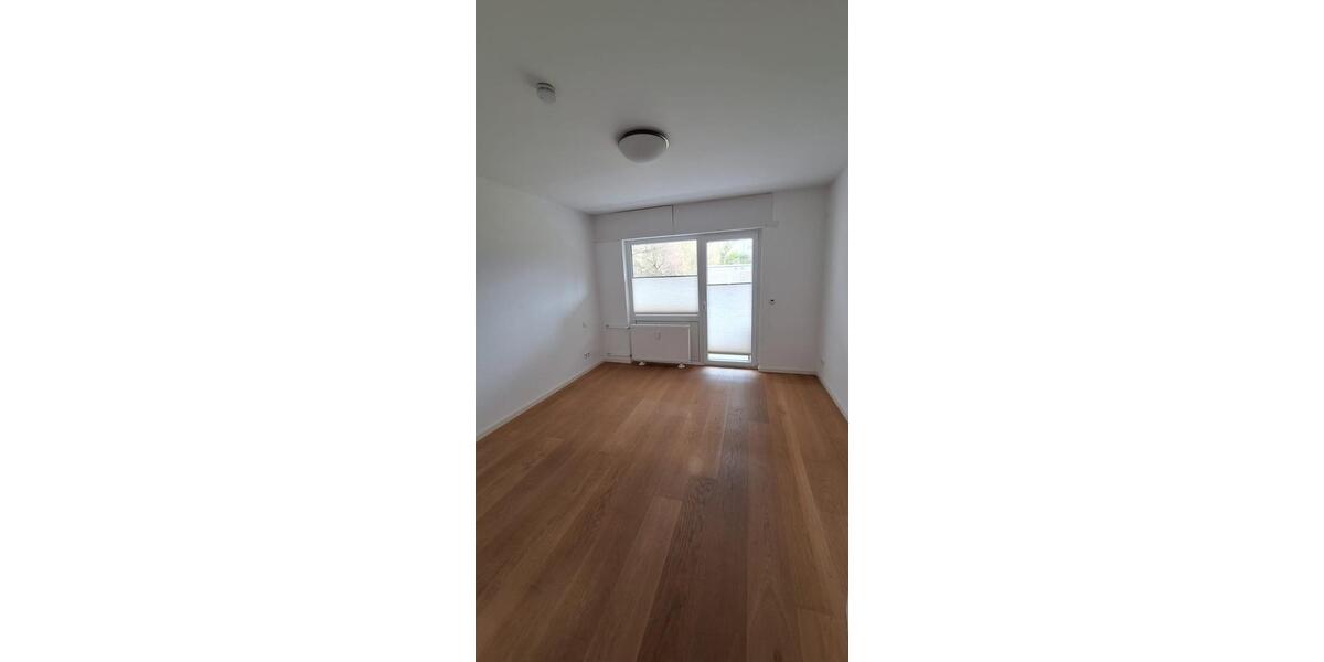 Etagenwohnung Mülheim an der Ruhr Broich - 2 Zimmer, 76 m&sup2;, 950&euro; | Angebot:25803679