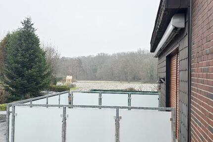 Wohnung Duisburg Hamborn - 2.5 Zimmer, 96 m&sup2;, 780&euro; | Angebot:25918597