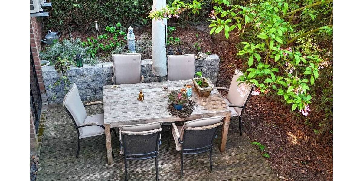 Einfamilienhaus Neuss Furth-Mitte - 9 Zimmer, 302 m&sup2;, 1.250.000&euro; | Angebot:26486011