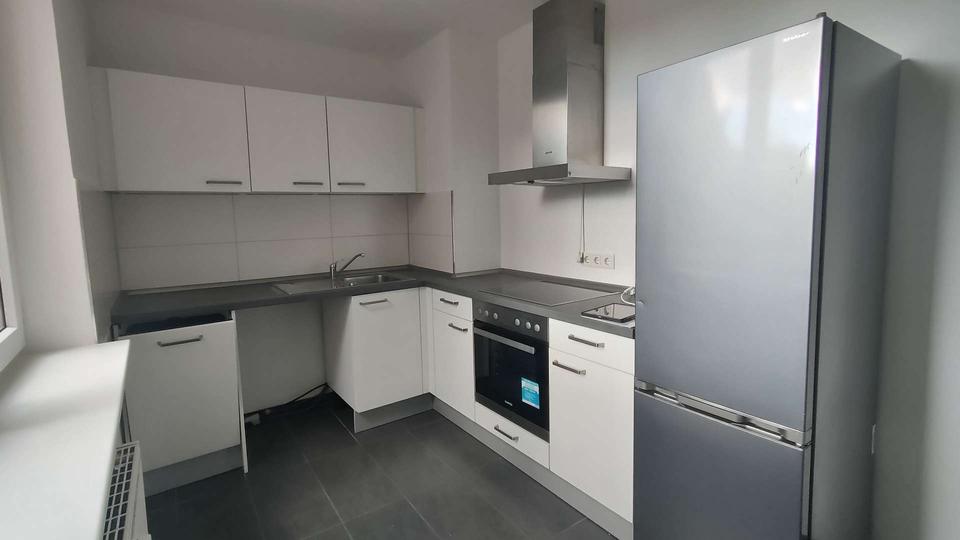 Etagenwohnung Krefeld - 3 Zimmer, 79 m&sup2;, 830&euro; | Angebot:23630884