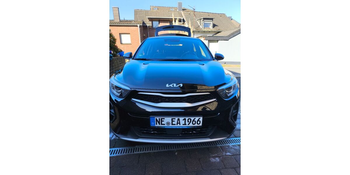 Kia Stonic 26.000 km 16.850 &euro; Jüchen 41363