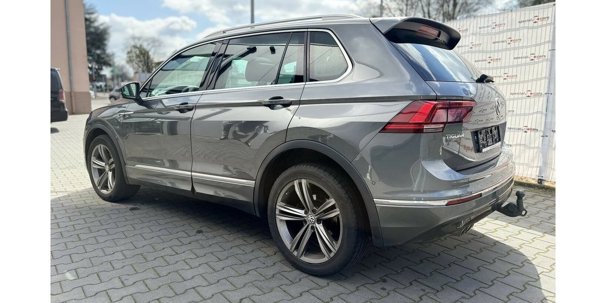 VW Tiguan R-Line / 4Motion / Navi / Leder / PANO 210.000 km 17.890 &euro; Mönchengladbach 41066