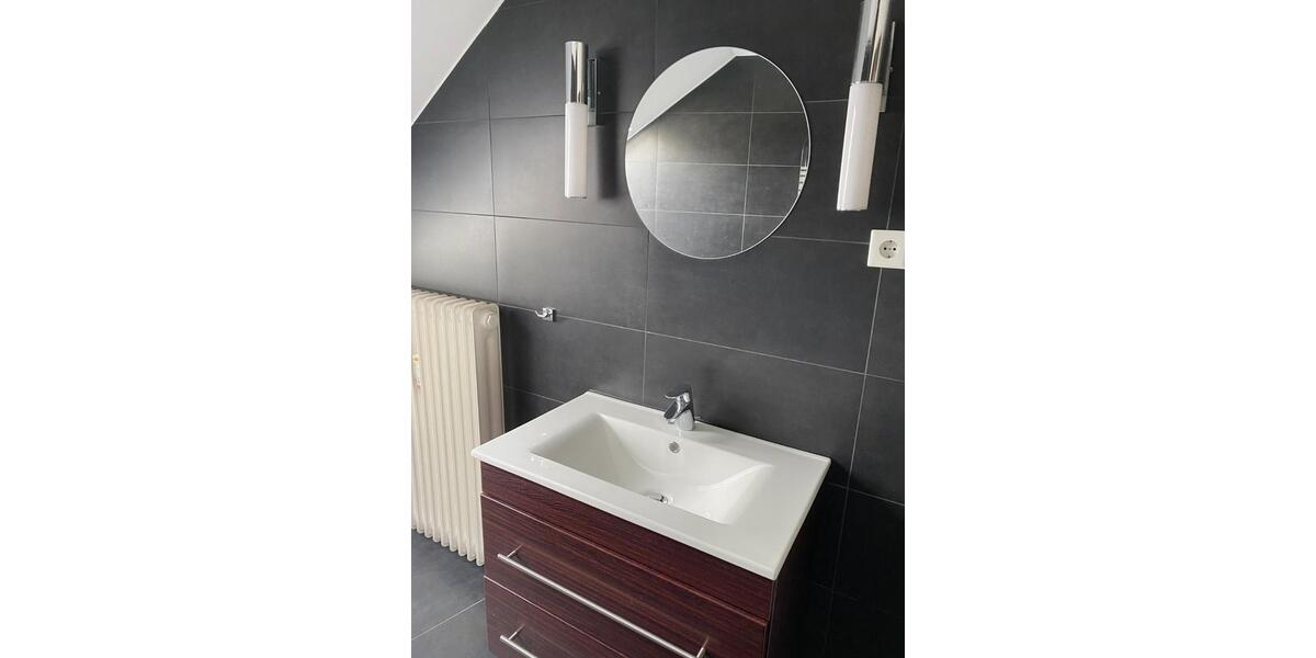 Reihenhaus Tönisvorst - 7 Zimmer, 157 m&sup2;, 399.000&euro; | Angebot:25024929