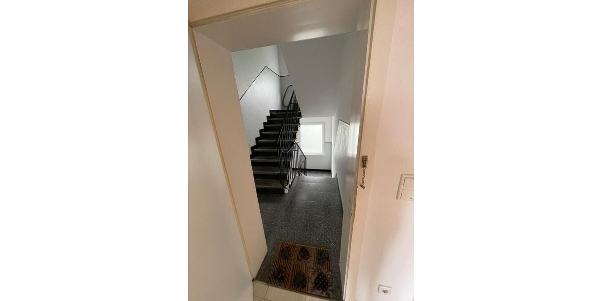 Etagenwohnung Krefeld - 2 Zimmer, 47 m&sup2;, 420&euro; | Angebot:26680743