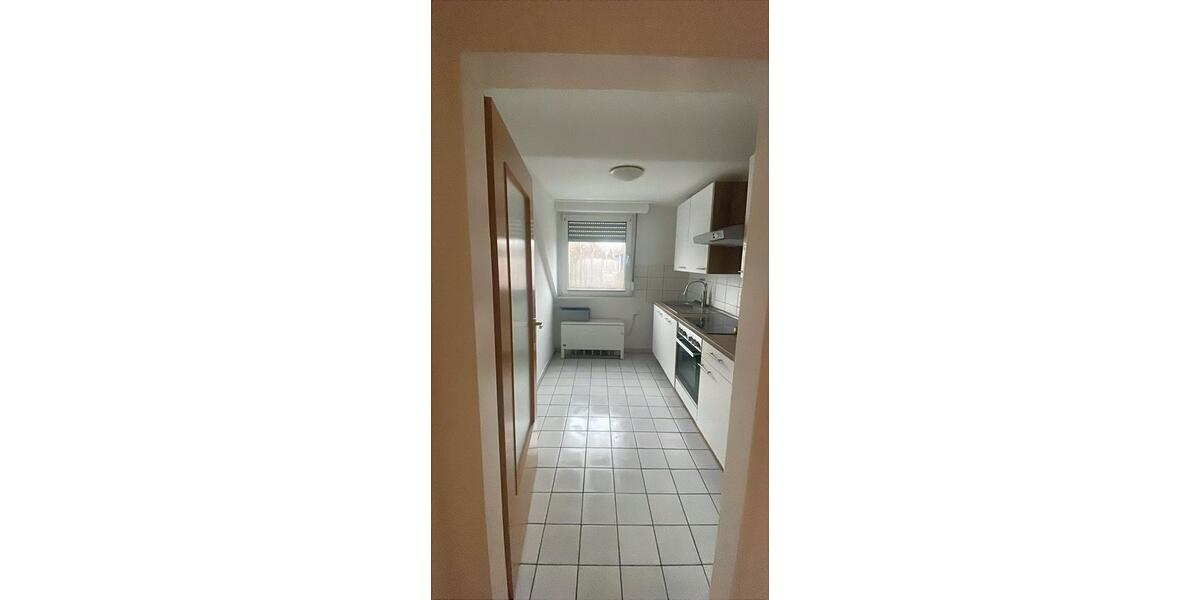 Dachgeschoßwohnung Mönchengladbach Süd - 3 Zimmer, 70 m&sup2;, 800&euro; | Angebot:25690781