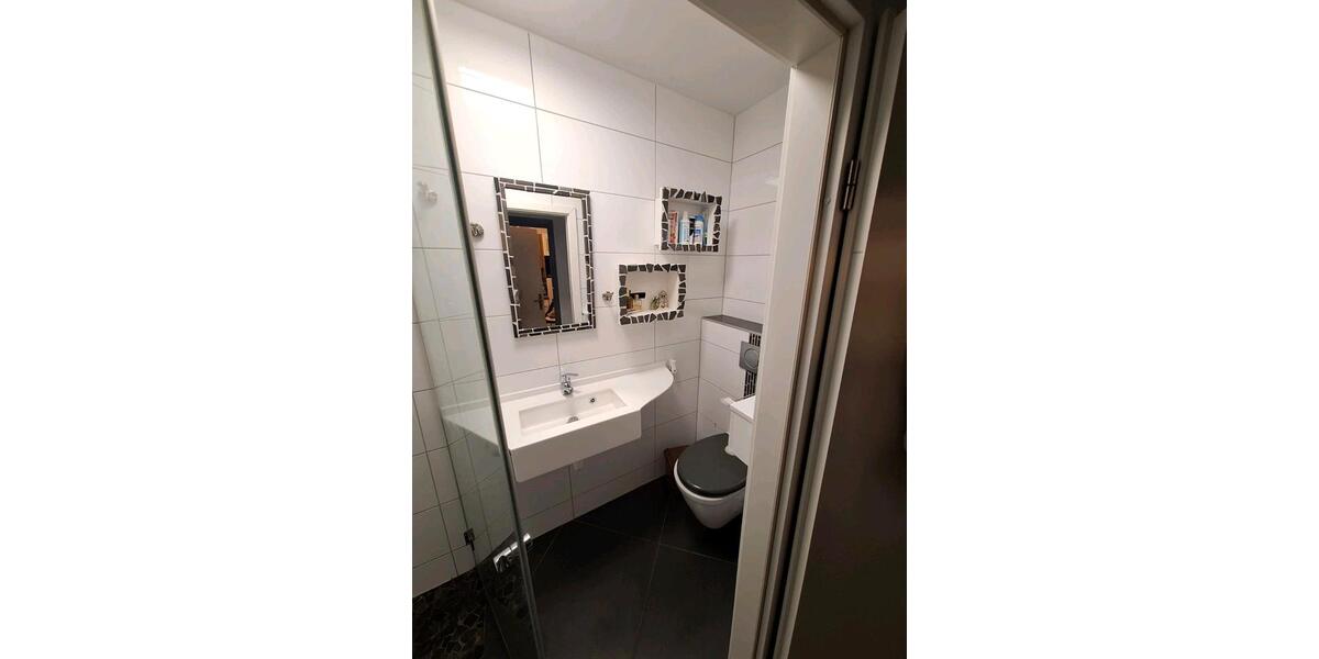 Reihenhaus Jüchen - 5 Zimmer, 135 m&sup2;, 415.000&euro; | Angebot:23859807