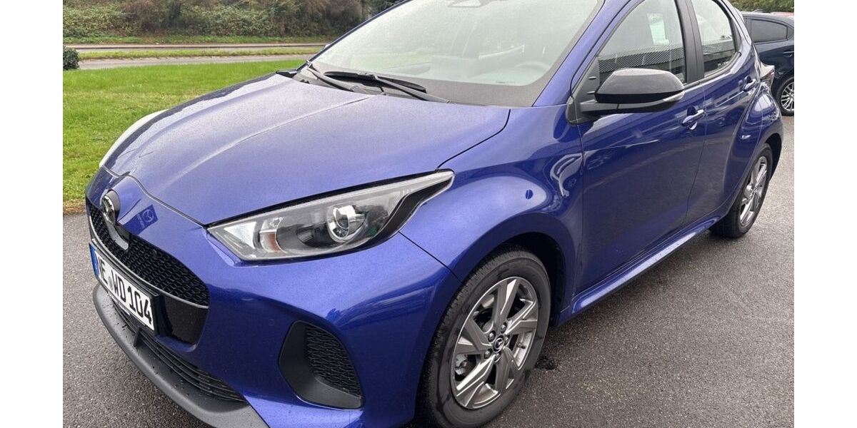 Mazda 2 Hybrid 3.210 km 21.641 &euro; Neuss 41464