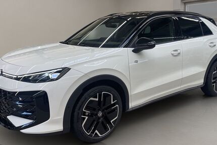 VW T-Roc 1.394 km 39.699 &euro; Krefeld 47805