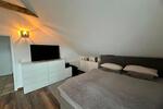 Dachgeschoßwohnung Moers Rheinkamp - 2 Zimmer, 63 m&sup2;, 245.000&euro; | Angebot:27630549