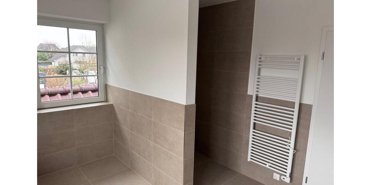 Etagenwohnung Erkelenz - 4 Zimmer, 137 m&sup2;, 1.575&euro; | Angebot:24478614