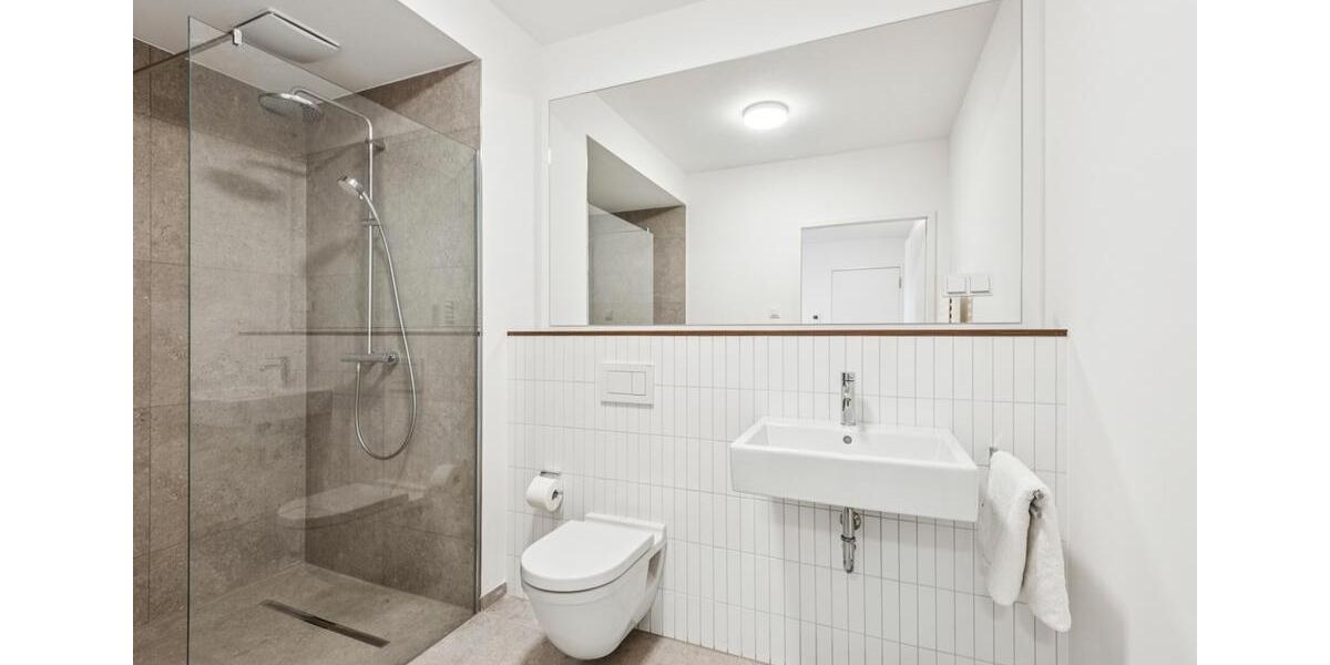 Erdgeschoßwohnung Düsseldorf Stadtbezirk 5 - 5 Zimmer, 150 m&sup2;, 2.990&euro; | Angebot:23713772