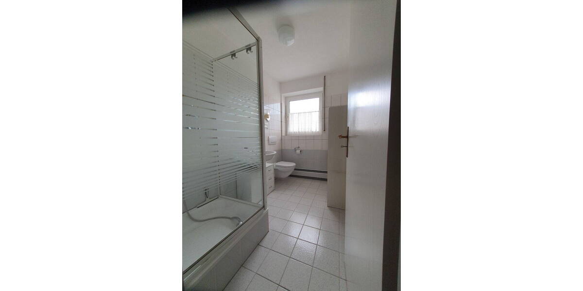 Mehrfamilienhaus, Wohnhaus Ratingen Zentrum - 8 Zimmer, 220 m&sup2;, 930.000&euro; | Angebot:26607345
