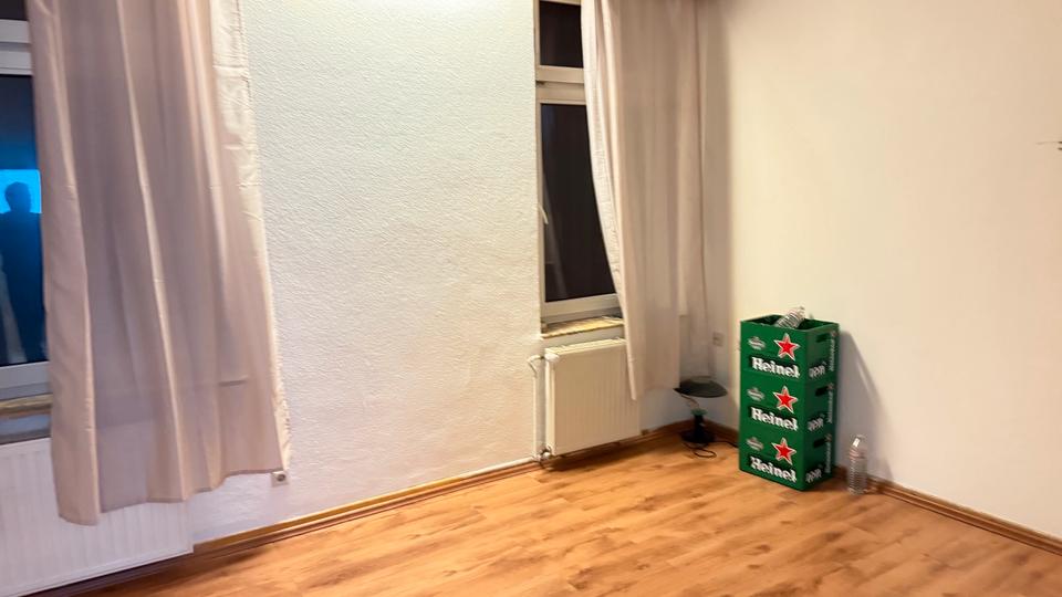 Etagenwohnung Duisburg Rheinhausen - 2 Zimmer, 60 m&sup2;, 625&euro; | Angebot:26036957