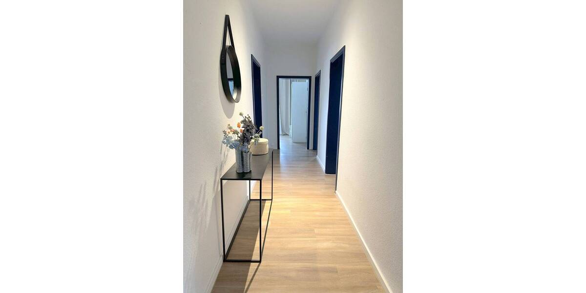 Etagenwohnung Mönchengladbach Stadtmitte - 4 Zimmer, 84 m&sup2;, 995&euro; | Angebot:26695611