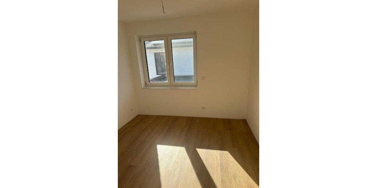 Erdgeschoßwohnung Titz - 4 Zimmer, 100 m&sup2;, 1.495&euro; | Angebot:25979588