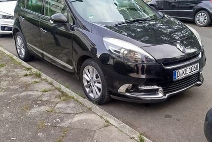Renault Scenic 133.000 km 7.990 &euro; Ratingen 40885