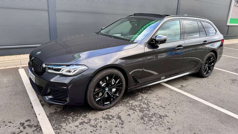 BMW 530 39.000 km 52.600 &euro; Duisburg 47051