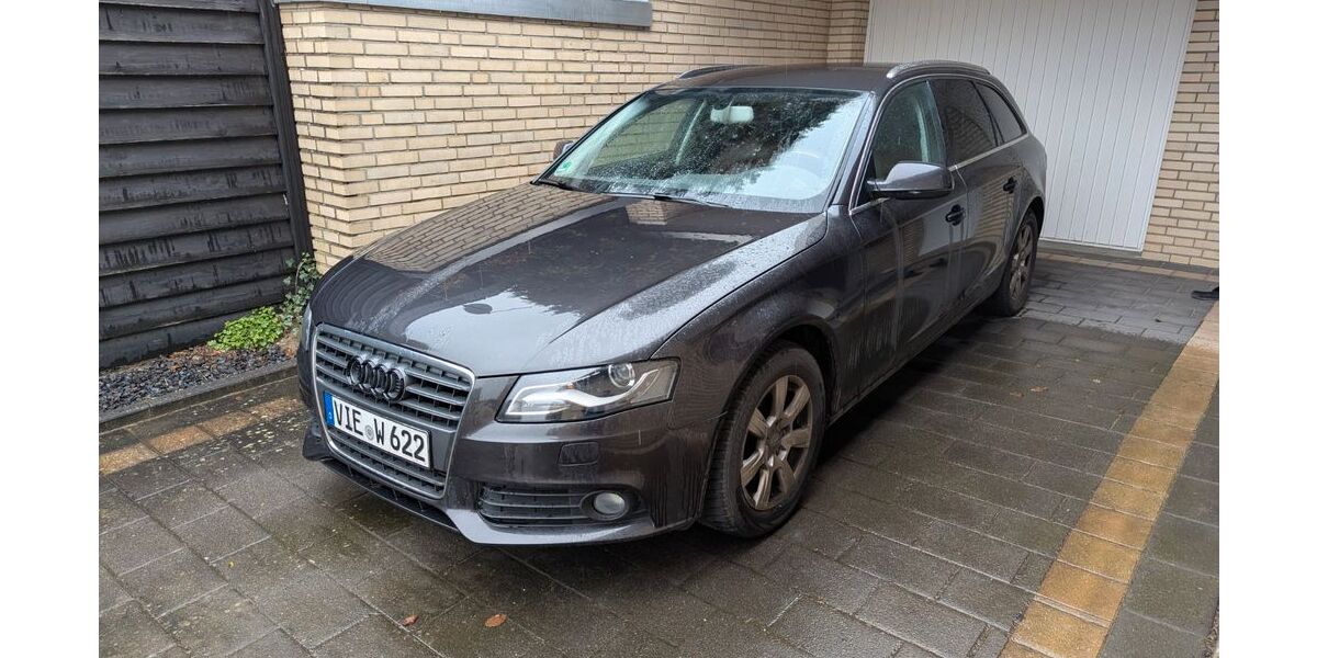 Audi A4 146.133 km 4.200 &euro; Grefrath 47929